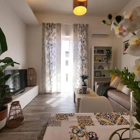 Hanura Two - Bright 1bedroom With Balcony Apartment *
